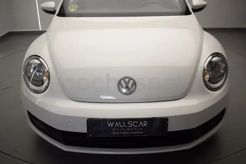 Usado VW Beetle Design 105 CV (77 kW) 2013 Blanco Utilitario