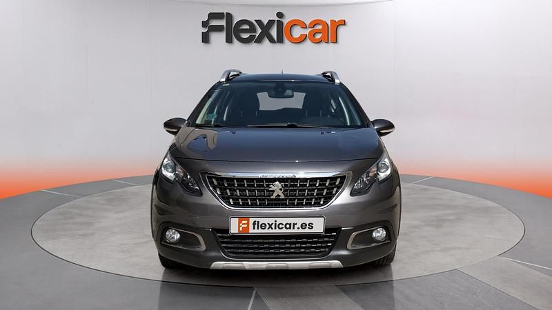 Usado Peugeot 2008 Allure 110 CV (80 kW) 2018 Marrón SUV