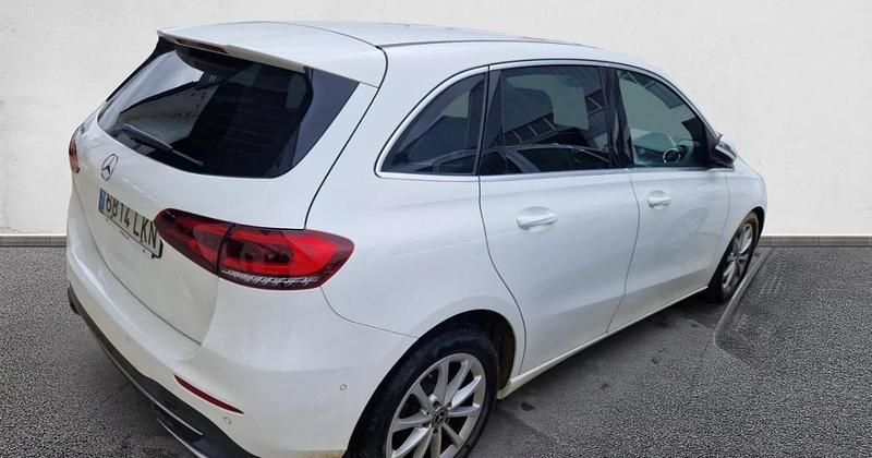 Usado Mercedes B180 116 CV (85 kW) 2020 Monovolumen