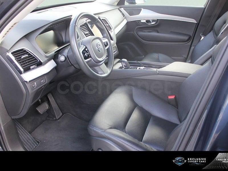 Usado Volvo XC90 Momentum 235 CV (172 kW) 2021 Azul SUV