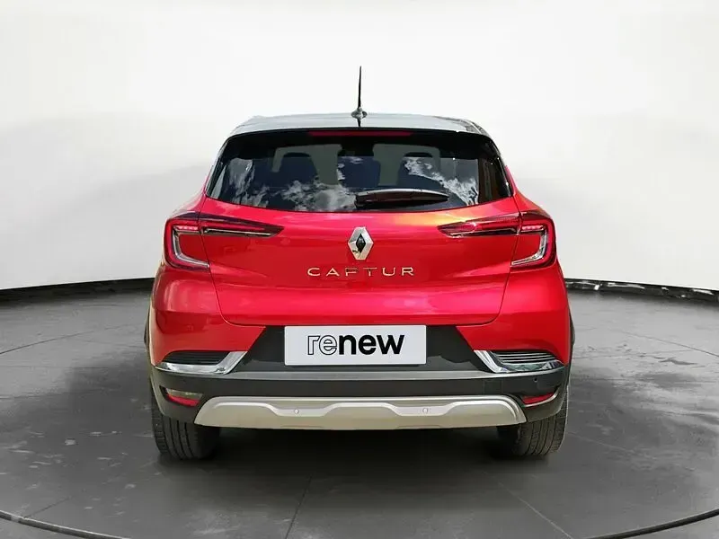Usado Renault Captur Techno 140 CV (102 kW) 2022 Rojo SUV