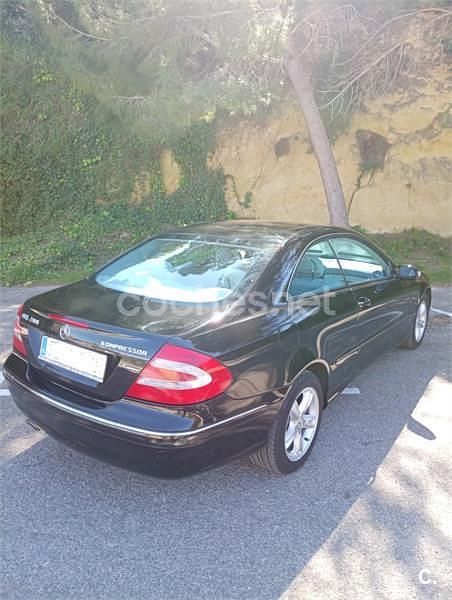 Usado Mercedes CLK200 Avantgarde 163 CV (119 kW) 2004 Negro Coupe