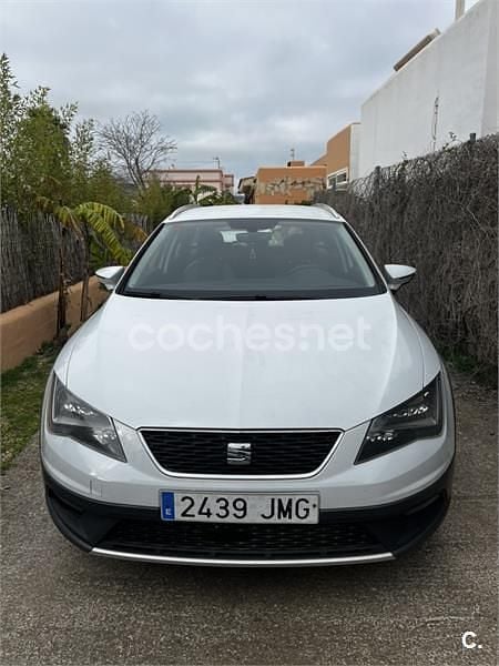 Usado Seat Leon ST 4Drive 184 CV (135 kW) 2016 Blanco Familiar