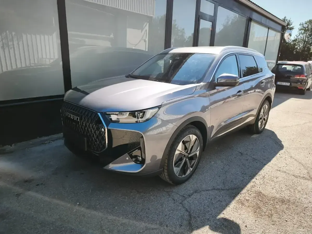Nuevo Ebro s700 Luxury 147 CV (108 kW) 2026 Gris SUV