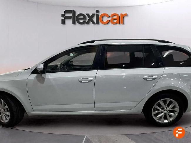 Usado Skoda Octavia Ambition 115 CV (84 kW) 2018 Blanco Familiar