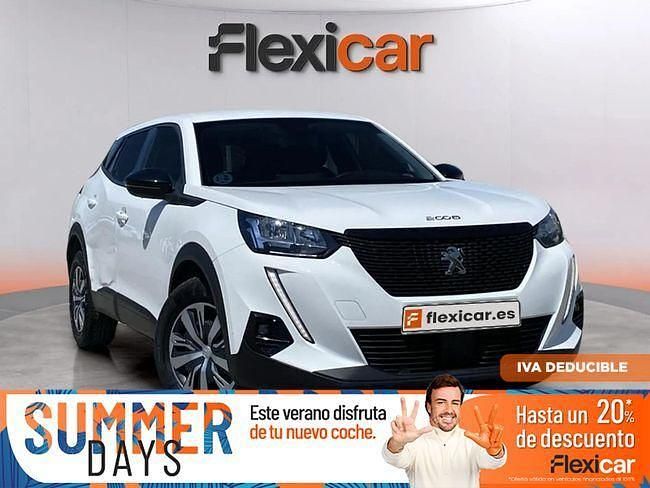 Usado Peugeot 2008 Active 100 CV (73 kW) 2021 Blanco SUV