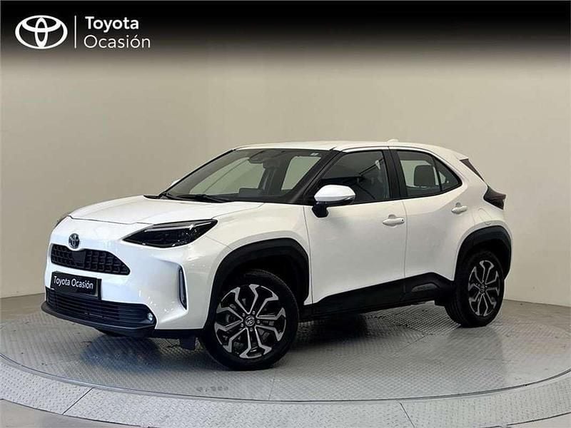 Blanco Usado 2023 Toyota Yaris Cross Active SUV | 25.400 € (Precio justo) - Imagen 1/4