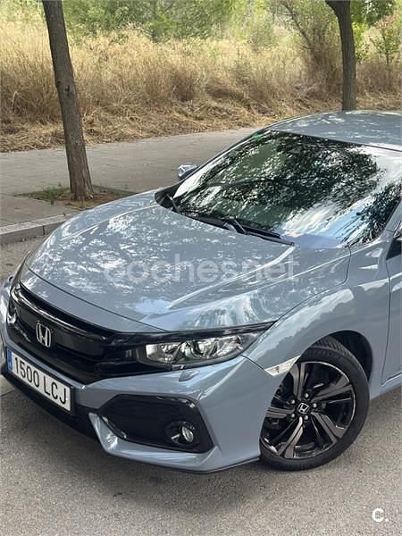 Gris / plata Usado 2019 Honda Civic Elegance Berlina | 18.500 € (Precio justo) - Imagen 1/4