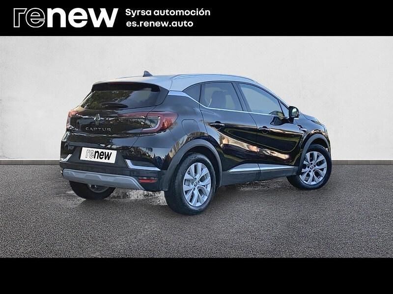 Usado Renault Captur Zen 90 CV (66 kW) 2022 Negro SUV