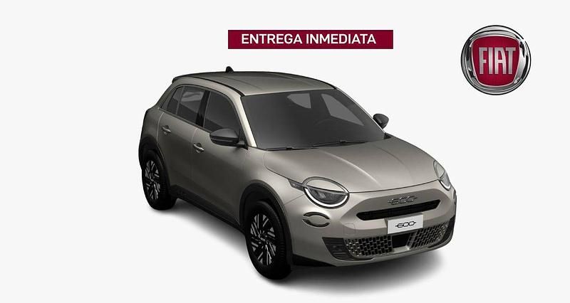 Beige Nuevo 2025 Fiat 600 SUV | 21.495 € (Buen precio) - Imagen 1/4