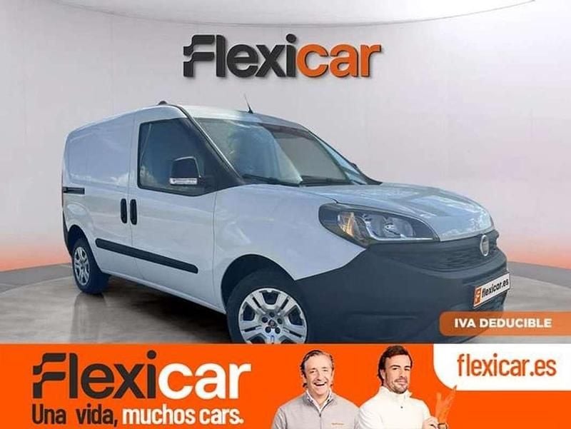 Blanco Usado 2020 Fiat Doblò Easy Monovolumen | 10.970 € (Precio justo) - Imagen 1/4