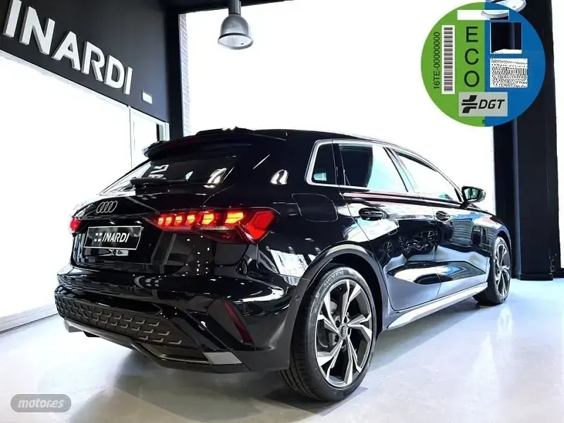 Nuevo Audi A3 S-Line 150 CV (110 kW) 2026 Negro Berlina