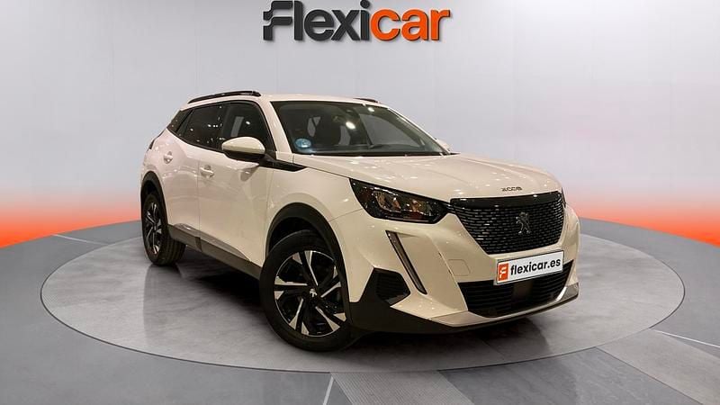 Usado Peugeot 2008 Allure 110 CV (80 kW) 2021 Blanco SUV