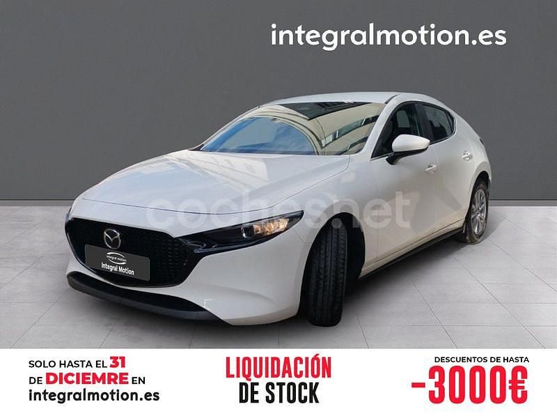 Blanco Usado 2025 Mazda 3 Prime-Line Berlina | 25.990 € - Imagen 1/4