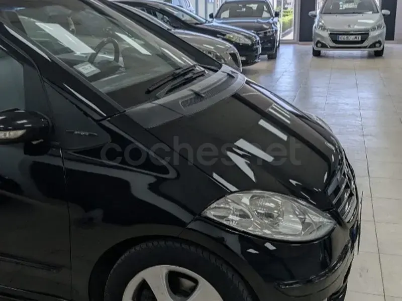 Usado Mercedes A200 Avantgarde 136 CV (100 kW) 2006 Negro Berlina