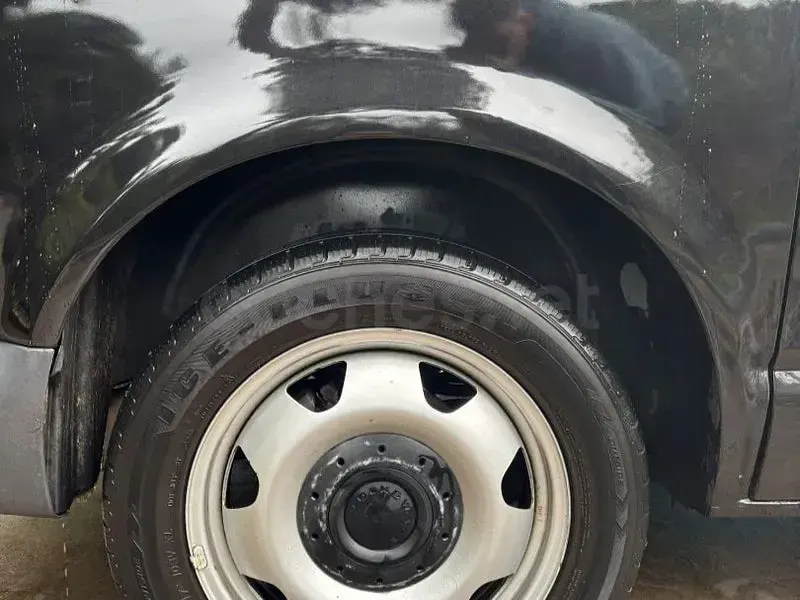Usado VW Multivan Startline 130 CV (95 kW) 2007 Negro Monovolumen