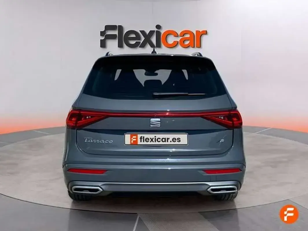 Usado Seat Tarraco FR 150 CV (110 kW) 2023 Gris SUV