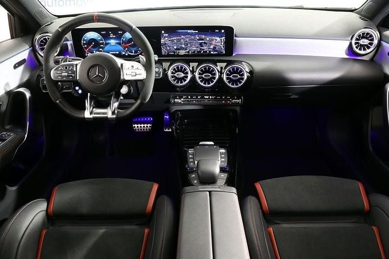 Usado Mercedes A45 AMG AMG 421 CV (309 kW) 2020 Gris plata Utilitario