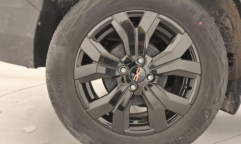 Usado Dacia Jogger Extreme 140 CV (102 kW) 2025 Verde Monovolumen