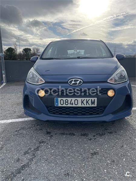 Usado Hyundai i10 GO! 66 CV (48 kW) 2018 Azul Utilitario