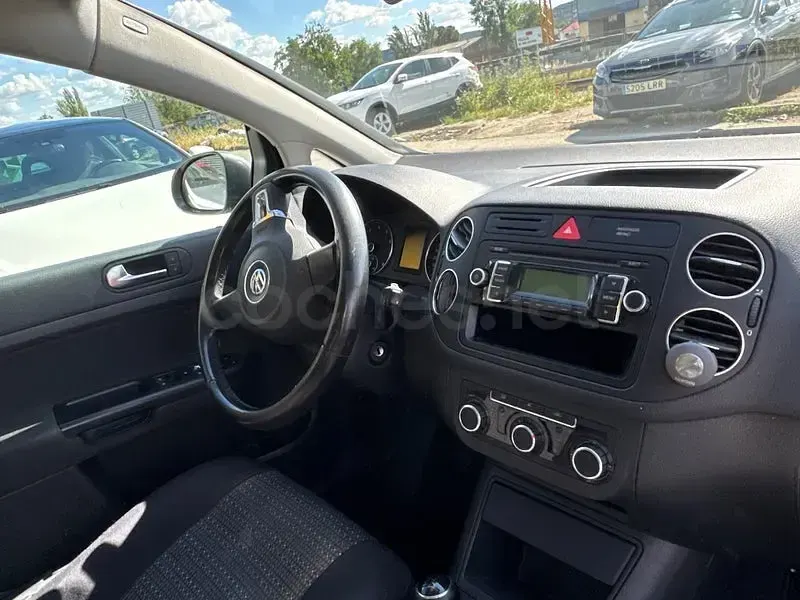 Usado VW Golf Plus Advance 122 CV (89 kW) 2009 Gris / plata Monovolumen