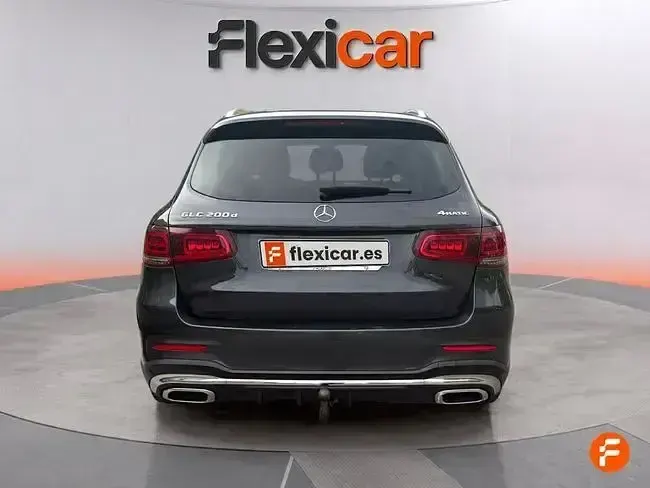 Occasion Mercedes GLC200 163 PK (119 kW) 2021 Zwart SUV
