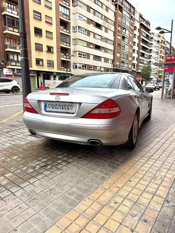 Usado Mercedes SL350 245 CV (180 kW) 2004 Plateado Coupe