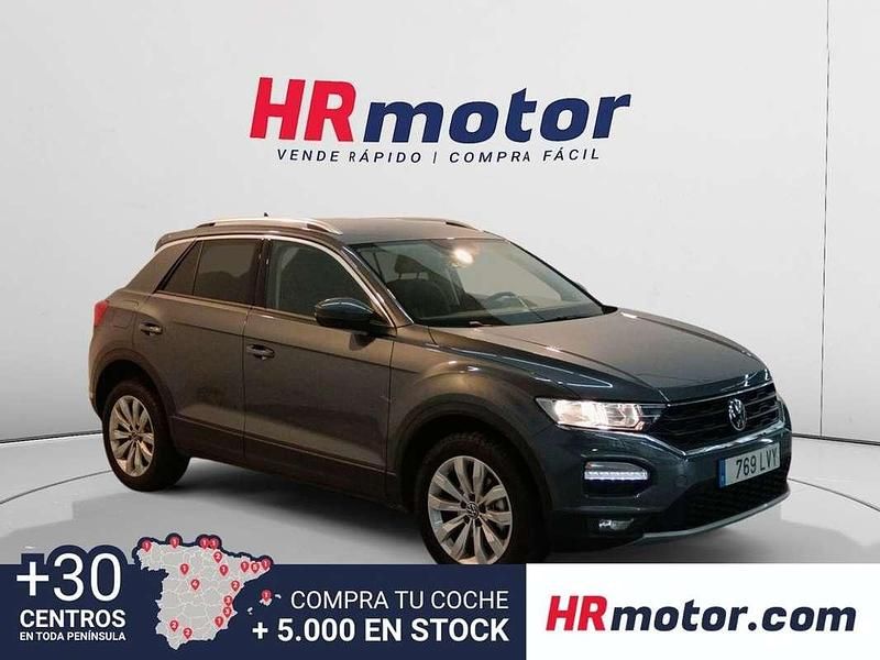 Usado VW T-Roc Advance 151 CV (111 kW) 2022 Gris SUV