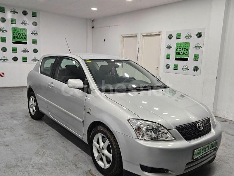 Gris / plata Usado 2004 Toyota Corolla Luna Berlina | 4500 € (Precio justo) - Imagen 1/4