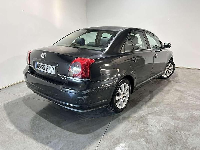 Occasion Toyota Avensis Sol 126 PK (92 kW) 2006 Zwart Sedan