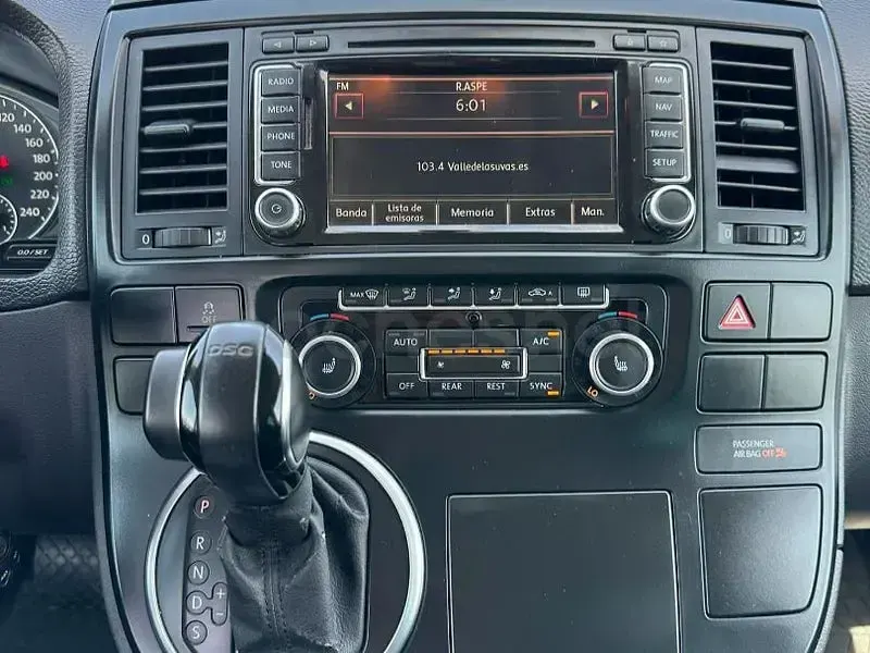 Usado VW Multivan 180 CV (132 kW) 2016 Negro Monovolumen
