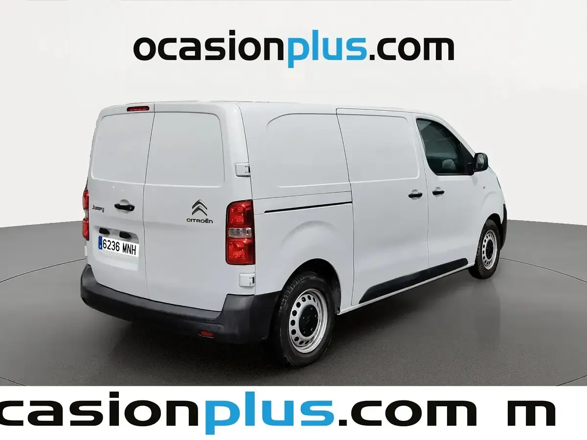 Usado Citroën Jumpy 102 CV (75 kW) 2024 Blanco Monovolumen