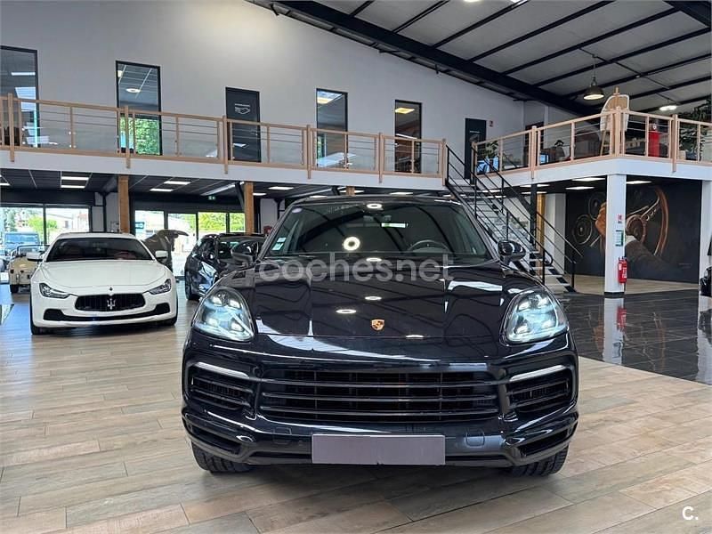 Usado Porsche Cayenne 462 CV (339 kW) 2018 Negro SUV