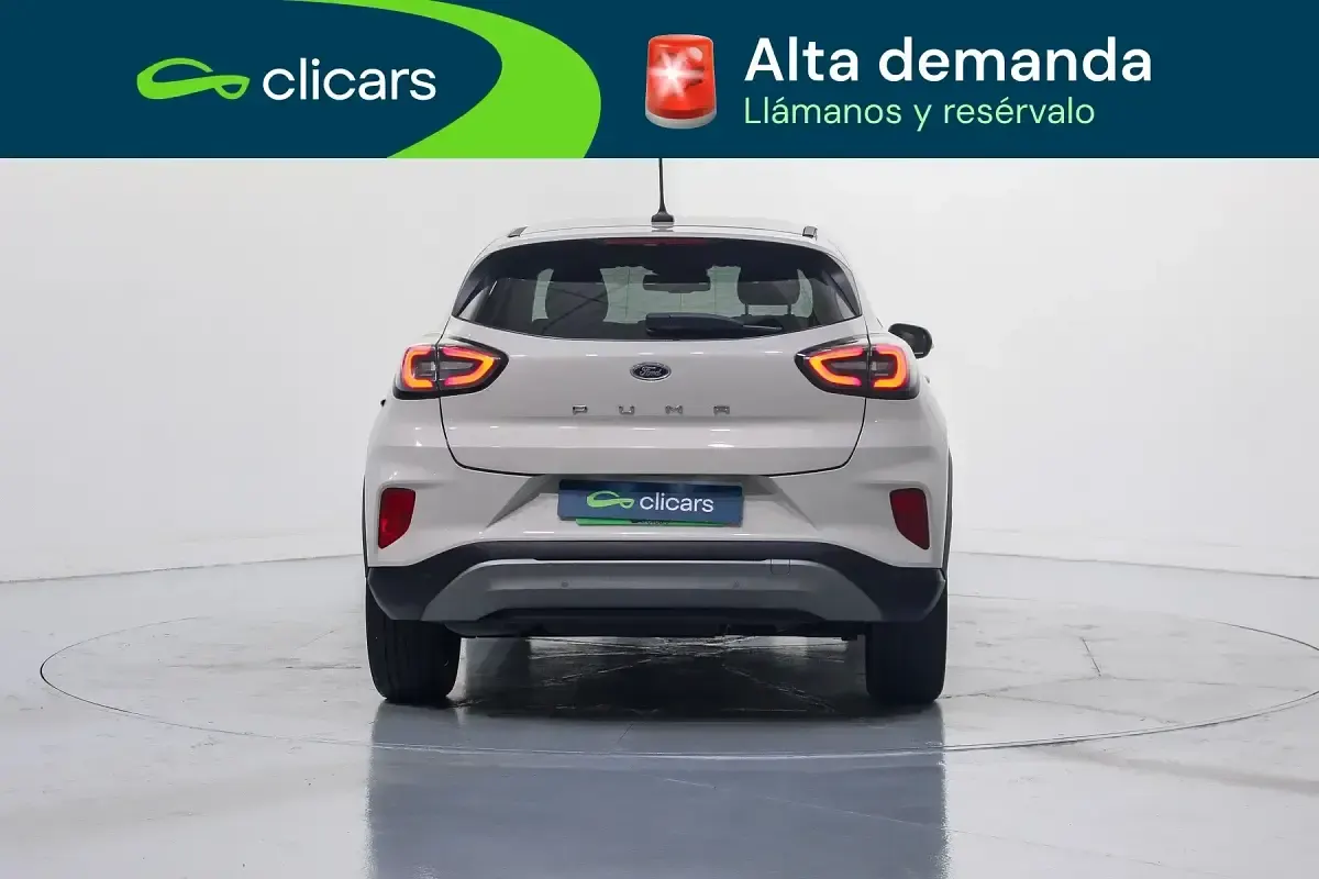 Usado Ford Puma Titanium 120 CV (88 kW) 2021 Blanco SUV