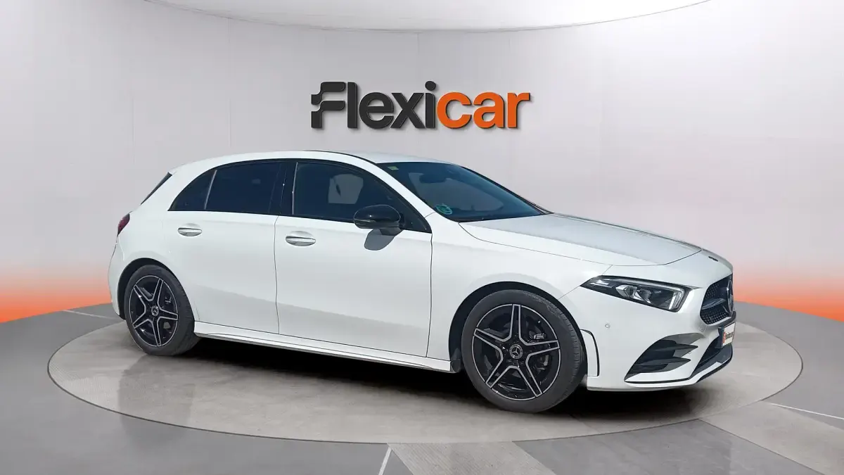 Usado Mercedes A180 136 CV (100 kW) 2022 Berlina