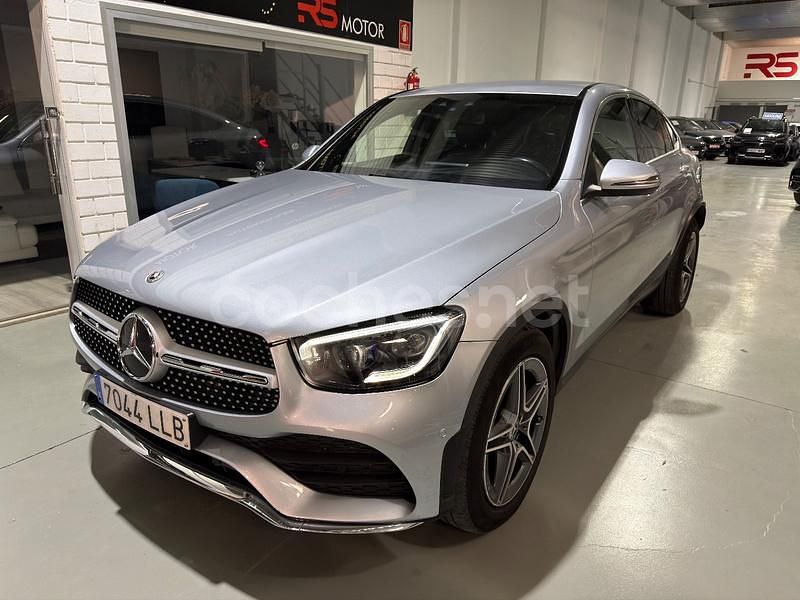 Usado Mercedes GLC220 194 CV (142 kW) 2021 Gris / plata Coupe