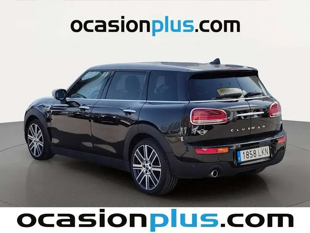 Usado Mini Cooper Clubman 136 CV (100 kW) 2020 Negro Familiar