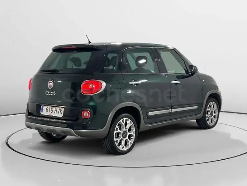 Usado Fiat 500L Trekking 85 CV (62 kW) 2014 Verde Monovolumen