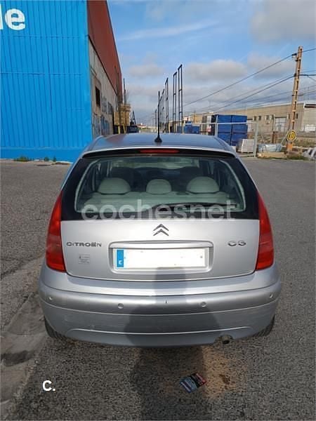 Usado Citroën C3 Exclusive 75 CV (55 kW) 2003 Gris / plata Berlina