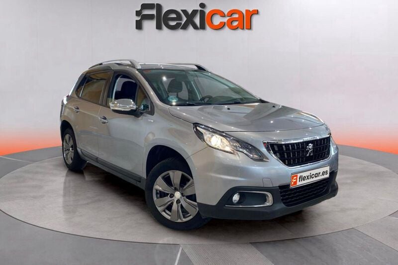Gris Usado 2018 Peugeot 2008 Style SUV | 9590 € - Imagen 1/4