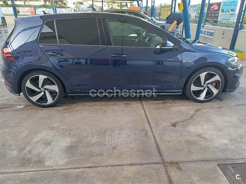 Usado VW Golf VII GTI 245 CV (180 kW) 2019 Azul Berlina