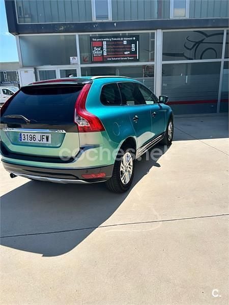 Verde Usado 2016 Volvo XC60 Kinetic SUV | 19.700 € (Precio justo) - Imagen 1/4