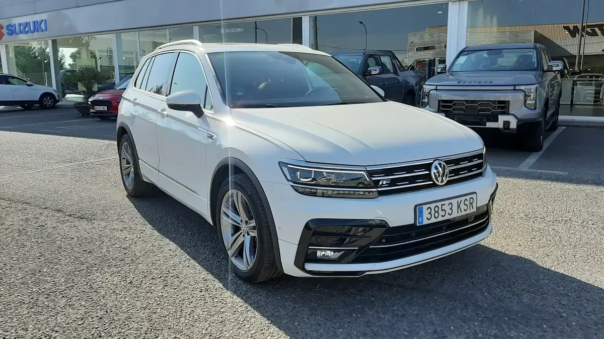 Usado VW Tiguan Sportline 150 CV (110 kW) 2018 Blanco SUV