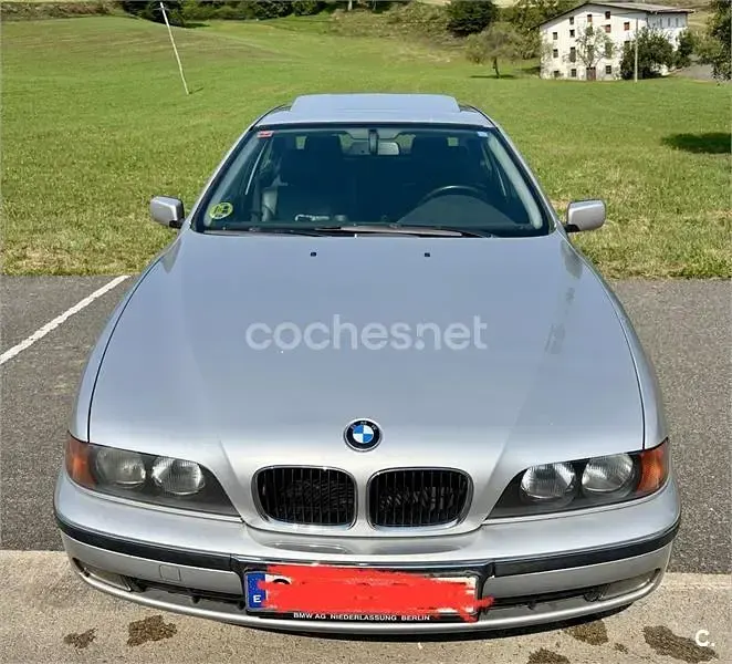 Usado BMW 523 Comfort Edition 170 CV (125 kW) 1999 Gris / plata Berlina