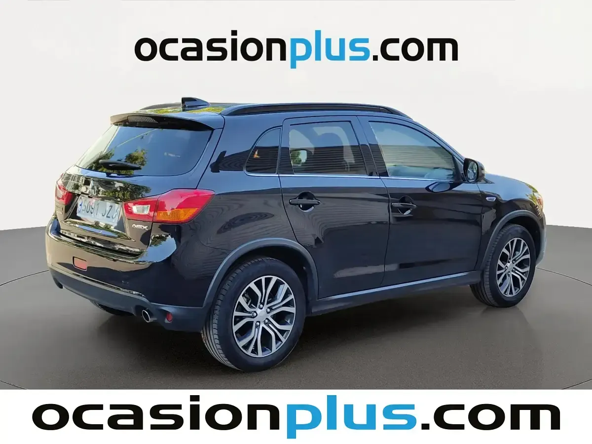 Usado Mitsubishi ASX Motion 114 CV (83 kW) 2017 Negro SUV