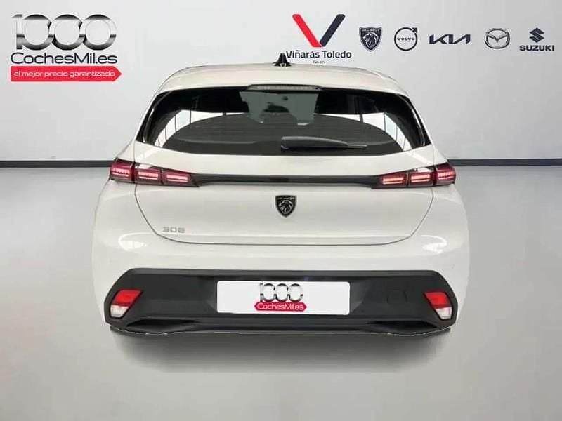 Usado Peugeot 308 Active 130 CV (95 kW) 2024 Blanco Berlina