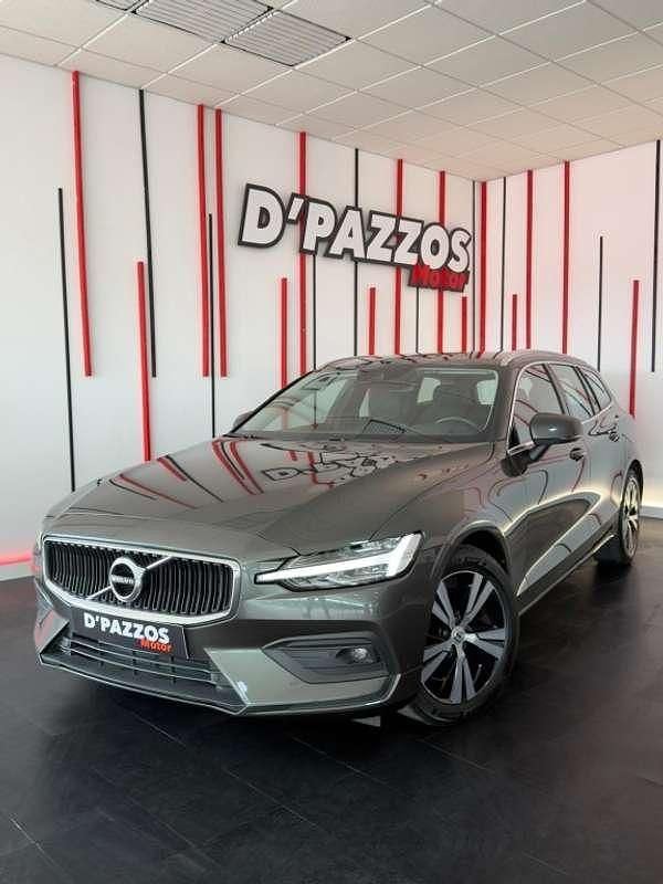 Usado Volvo V60 Business Edition 150 CV (110 kW) 2021 Verde Familiar