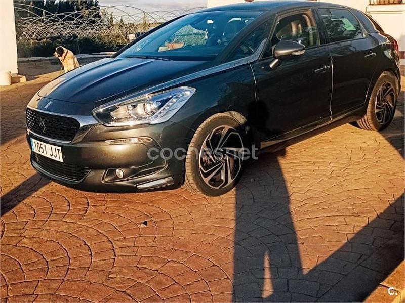 Gris / plata Usado 2015 DS Automobiles DS5 Style Utilitario | 14.400 € (Precio justo) - Imagen 1/4