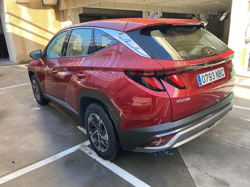 Usado Hyundai Tucson 160 CV (117 kW) 2025 Rojo SUV