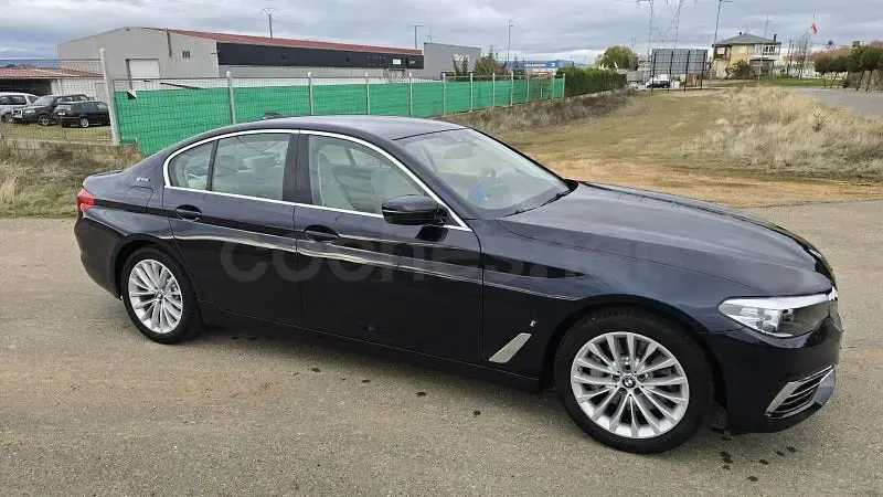 Usado BMW 530e iPerformance 252 CV (185 kW) 2018 Azul Berlina